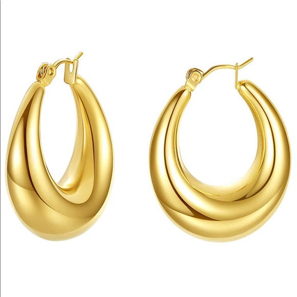 Gold hoops - Picture 2 of 2